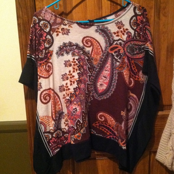Short sleeve poncho sweater