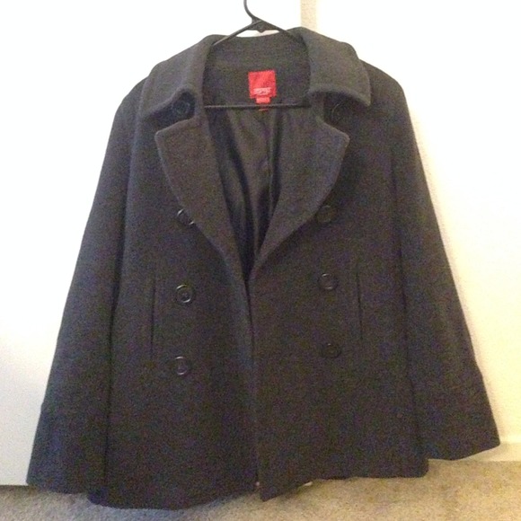 🚫DONATED!🚫 Wool Peacoat