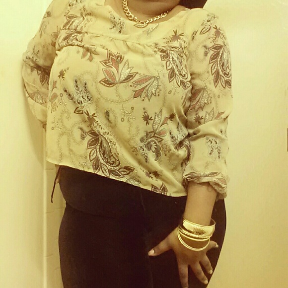 Colorful Shear Top - Picture 2 of 4