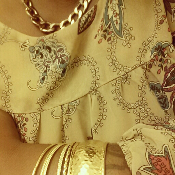 Colorful Shear Top - Picture 3 of 4