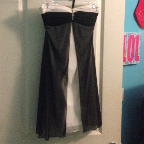 ⚫️Cream and black dress