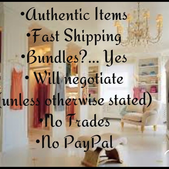 💜Welcome to my closet💕 - Picture 2 of 8