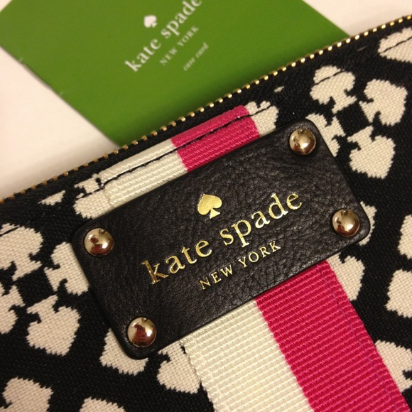⛔Sold⛔Kate Spade Wallet NWT Authentic - Picture 4 of 4