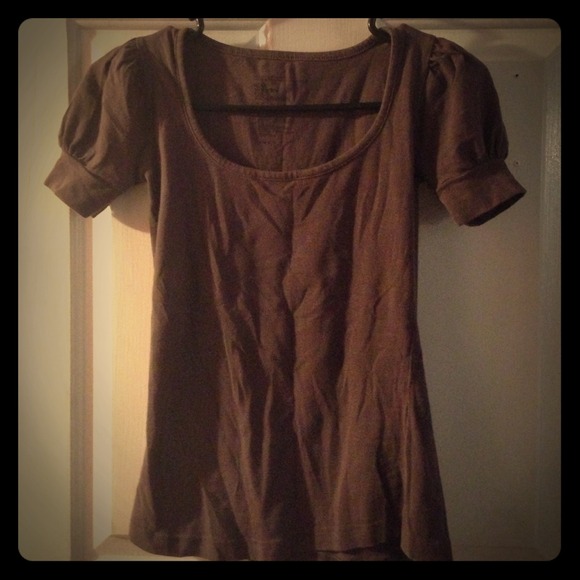 Dark taupe top