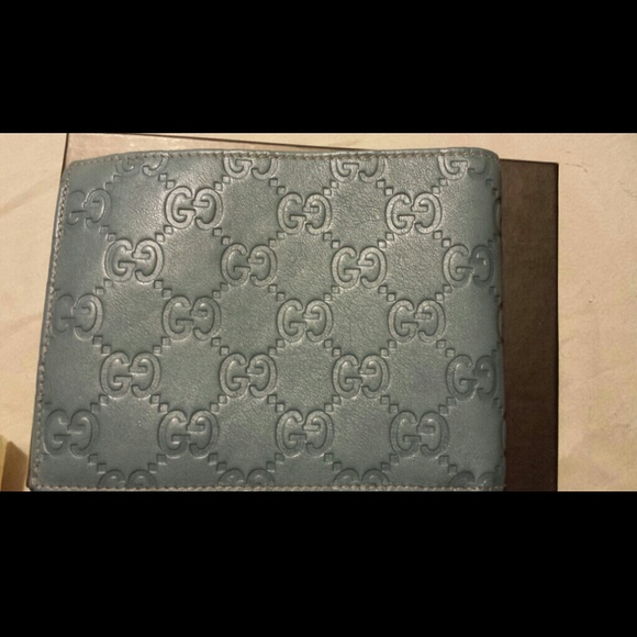 BNIB AUTHENTIC baby blue  Gucci Guccissma wallet