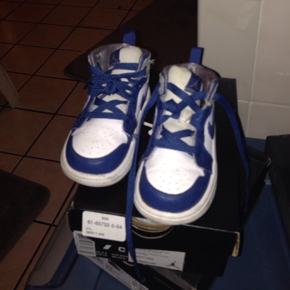 🎉SOLD🎉Jordan 1 Mid Flex (Td) Size 6.5c - Picture 4 of 4