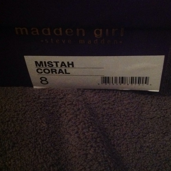 Madden girl sandals 8 - Picture 2 of 2