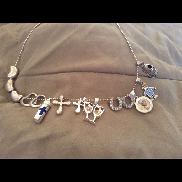 SS Charms 18$ each charm..💠