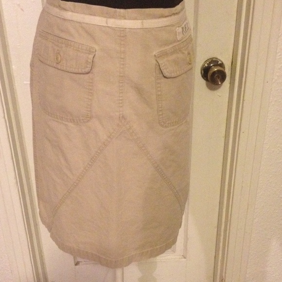 Paul Frank Beige skirt - Picture 3 of 4