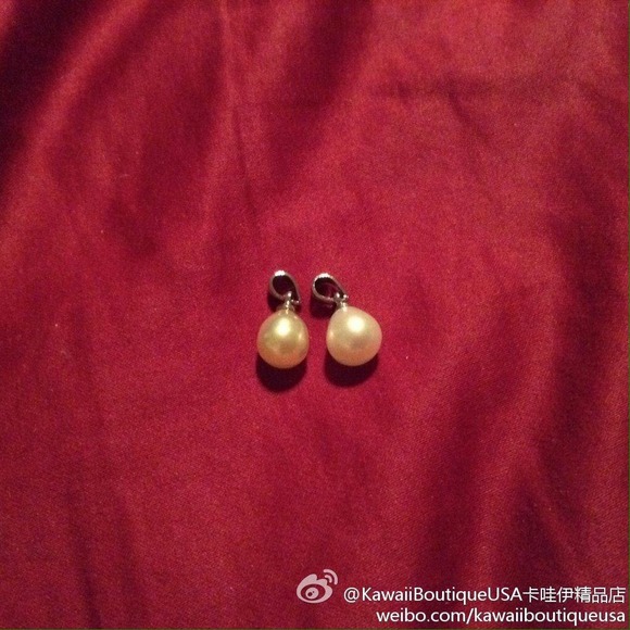 Pearl pendant 💯Authentic
#D1