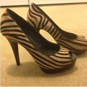 Zebra heels