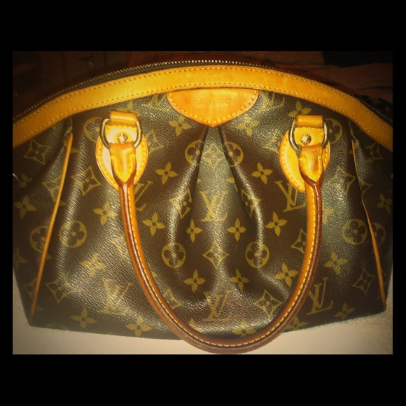 Authentic Louis Vuitton❤️REDUCED❤️Moving must go🎉