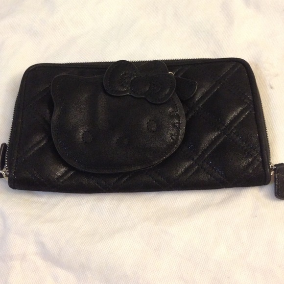 Victoria couture hello kitty leather wallet