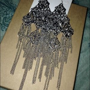 💎 Chandelier Earrings 💎