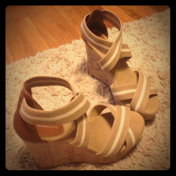 Merona wedge heels. Size 6