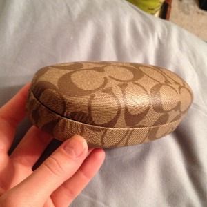 😍Reduced again! Coach Sunglasses Case