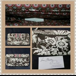 SOLD-Vera Bradley Knot Just a Clutch and Wallet