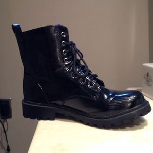 H&M doc martens