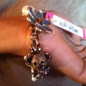 Beautiful pearl braclet sold❌❌❌❌❌