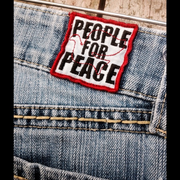๐SOLD๐ People for PEACE jeans ๐โ๏ธ29X33 - Picture 4 of 4