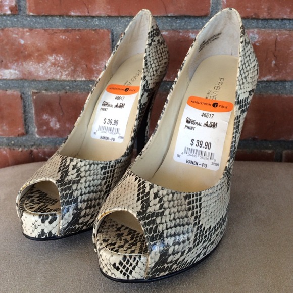 Preview pumps