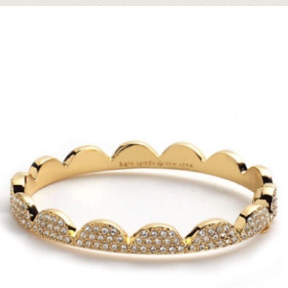 NWT KATE SPADE Scallop Pave Hinged Bracelet - Picture 2 of 3