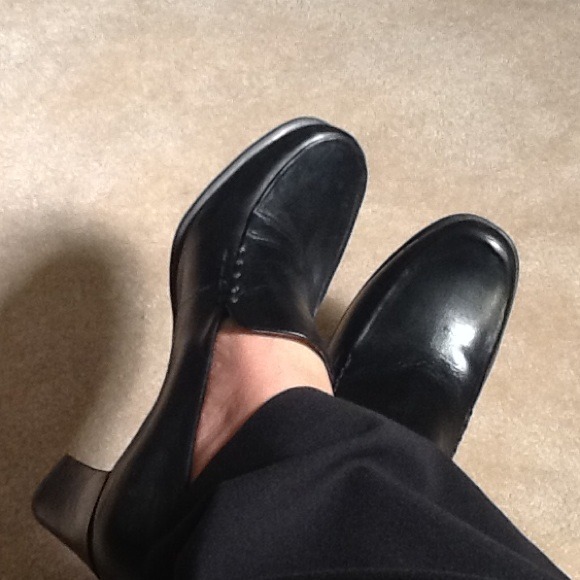 Working Shoes - Picture 3 of 3