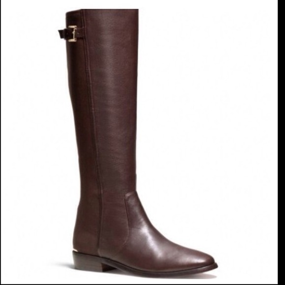 SOLD!!!! COACH Leslie Boot - Chesnut