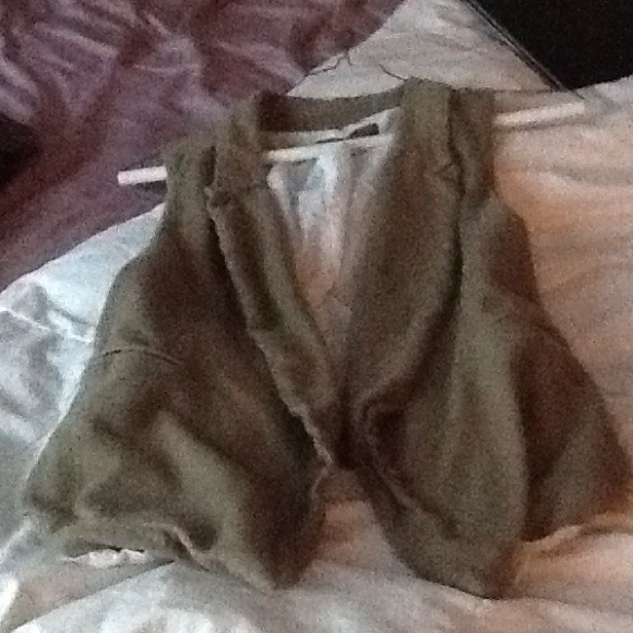Zara green vest size M