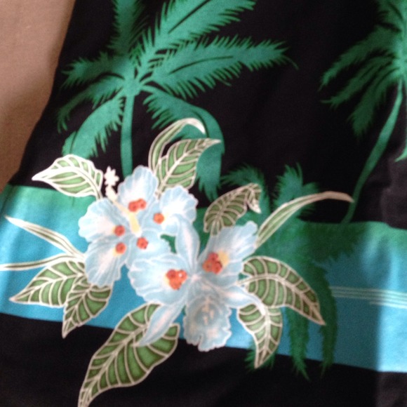 Roxy dress- Sold in a bundle - Picture 2 of 4