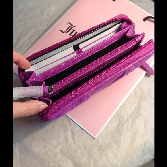 💖Juicy Couture Wallet - Picture 3 of 3