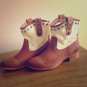 Frye leather and canvas boots! Size 8 women
