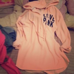 Pink vs pullover sweater