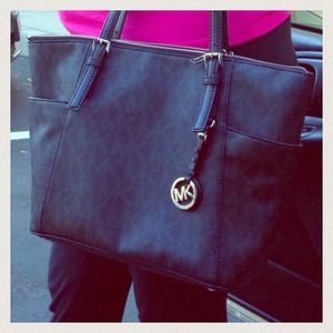 Reserved MK bag