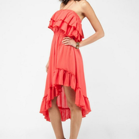 Strapless tier dress