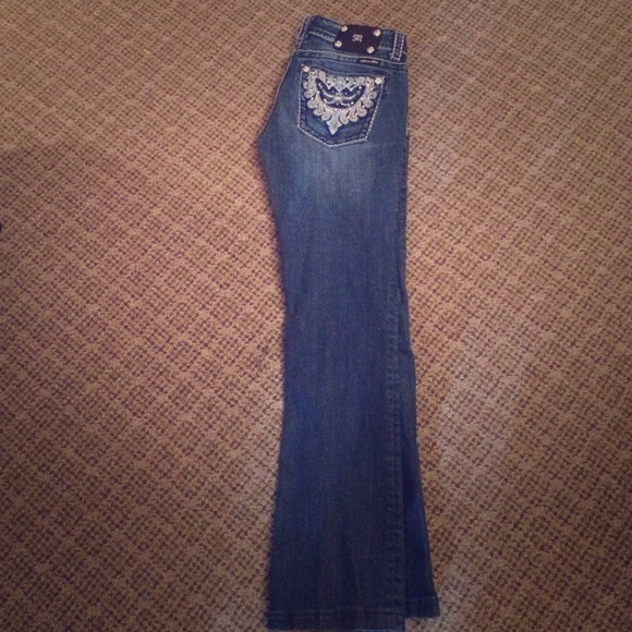 Size 30 Miss Me Jeans (gently used)
