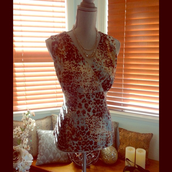 SOLD!!!! Sleeveless Dress Shirt