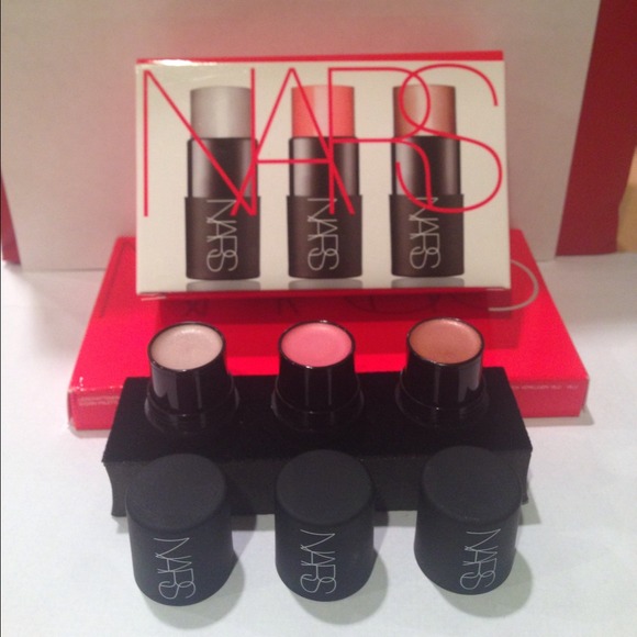 NARS COFFRET PLEIN ETE multiple blush set