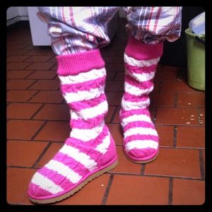 REDUCED PRICE♨️♨️🎉🎊UGGS♨️♨️🎊🎉