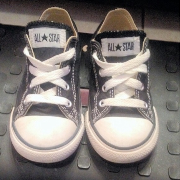 Converse Allstars Toddler Boys Size 9