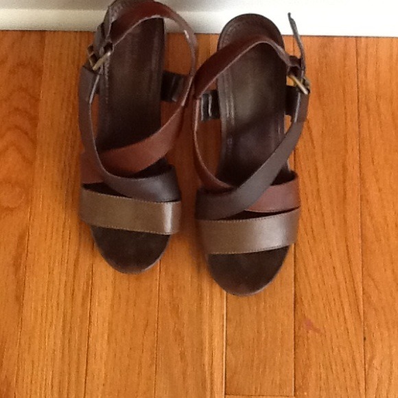 Dress Sandals - Picture 2 of 2