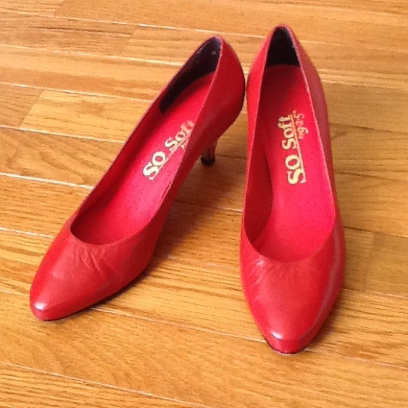 Red Shoes - Picture 1 of 2