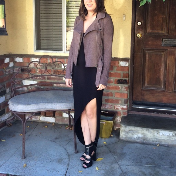 SOLD - Picture 3 of 3