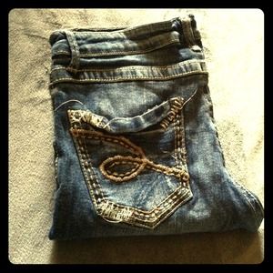 Red Rivet Jeans 🚀