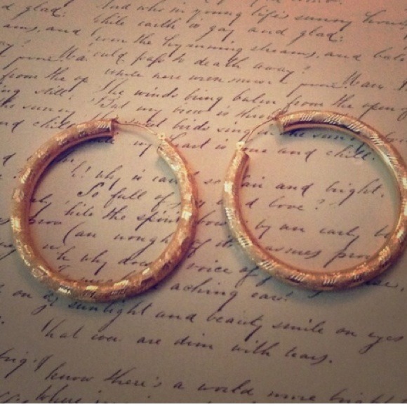 14k Gold Hoop Earrings & Dress bundle