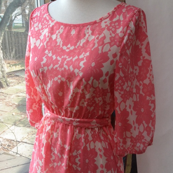 H&m pink and white floral silhouette dress size 8 - Picture 4 of 4