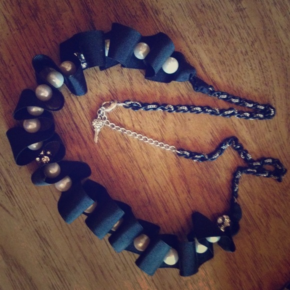 Betsey Johnson black ribbon and pearl necklace