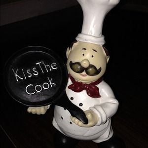 Men in the kitchen statues