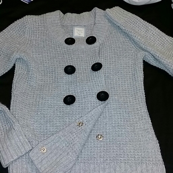 SOLD IN BUNDLE