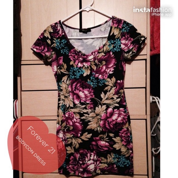 Forever 21 Dress size small - Picture 1 of 3